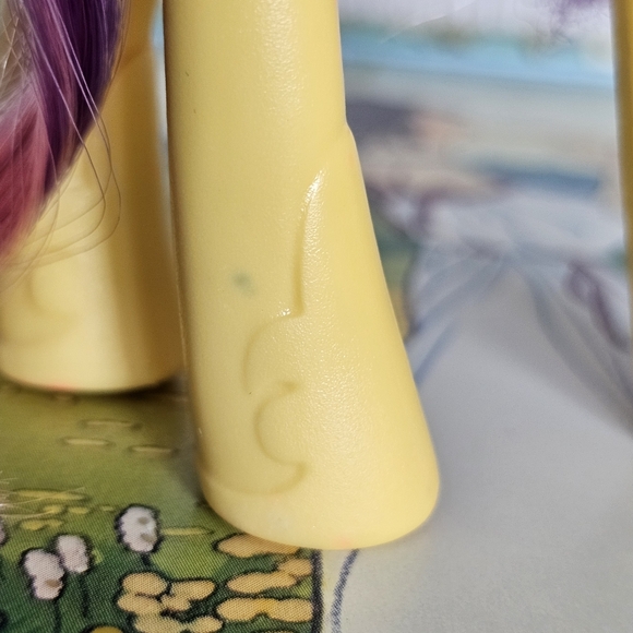 ♡ My Little Pony G4 Princess Gold Lily MLP Toy ♡ - Picture 4 of 12